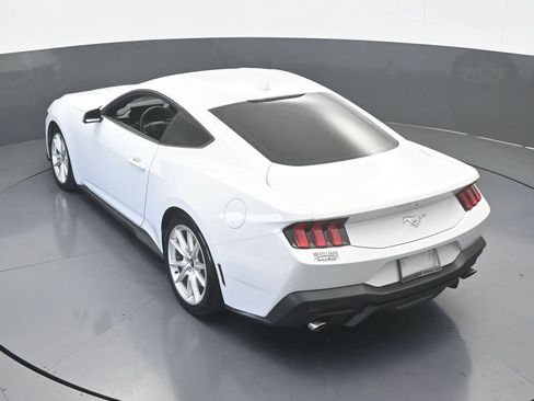 Used 2024 Ford Mustang Coupe RWD image 38