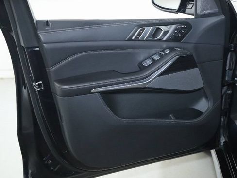 Certified 2024 BMW X7 M60i w/ Executive Package AWD/4WD image 18