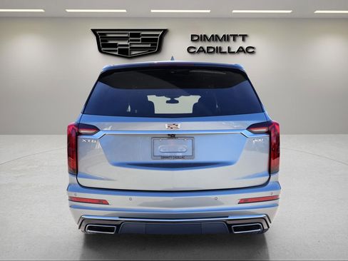Certified 2025 Cadillac XT6 Premium Luxury image 4