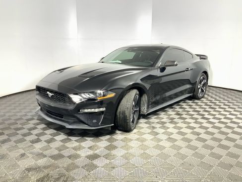 Used 2021 Ford Mustang EcoBoost image 6