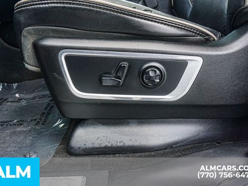 Used 2021 RAM 1500 Laramie AWD/4WD image 33