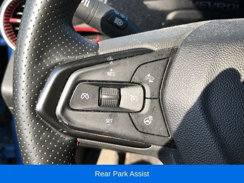 Used 2024 Chevrolet Trax RS w/ Driver Confidence Package FWD image 5