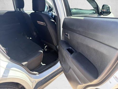 Used 2014 Mitsubishi Outlander Sport ES FWD image 23