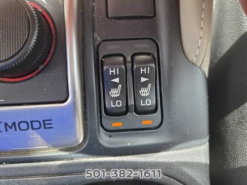 Used 2024 Subaru Forester Premium AWD/4WD image 30