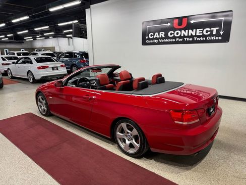 Used 2007 BMW 328i Convertible image 15