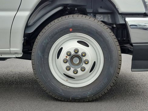 New 2026 Ford E-350 and Econoline 350 Super Duty w/ Power Equipment Group image 5