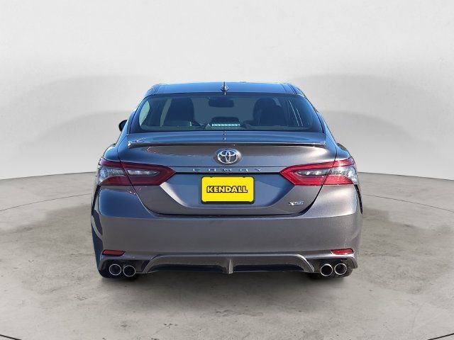 Used 2023 Toyota Camry XSE FWD image 6