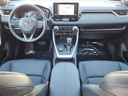 Used 2021 Toyota RAV4 XSE image 18