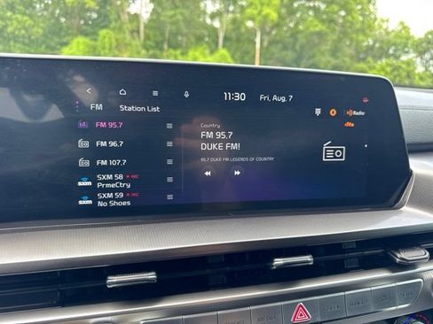 Used 2024 Kia Telluride S FWD image 19