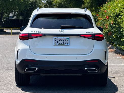Certified 2026 Mercedes-Benz GLC 300 4MATIC image 4
