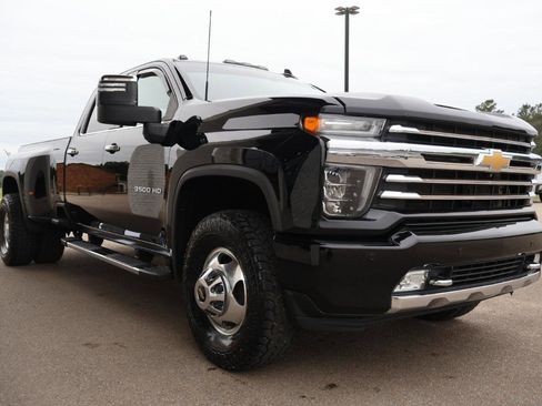 Used 2021 Chevrolet Silverado 3500 High Country AWD/4WD image 7