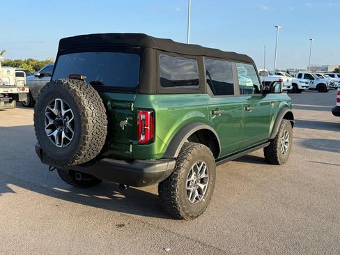 Used 2022 Ford Bronco Badlands AWD/4WD image 19