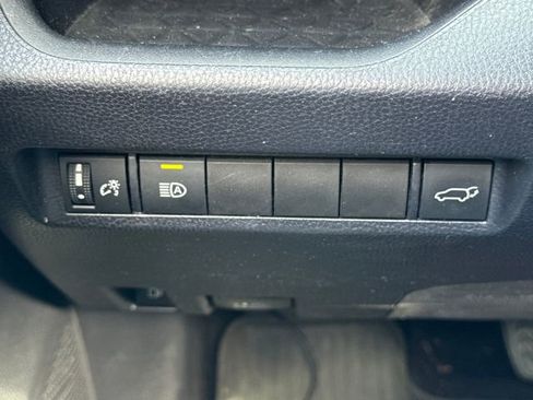 Used 2019 Toyota RAV4 XSE w/ Carpet Mat Package image 34