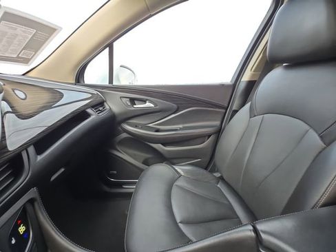 Used 2018 Buick Envision Premium image 11