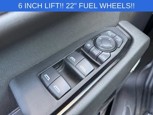 Used 2024 GMC Sierra 2500 AT4 w/ AT4 Premium Plus Package AWD/4WD image 25