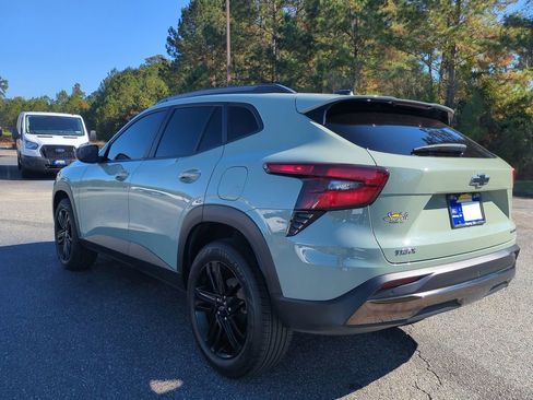 Used 2024 Chevrolet Trax ACTIV w/ Driver Confidence Package image 6