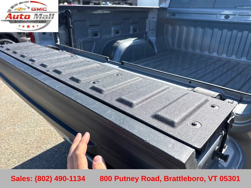 Used 2023 GMC Sierra 1500 Elevation w/ X31 Off-Road Package AWD/4WD image 24