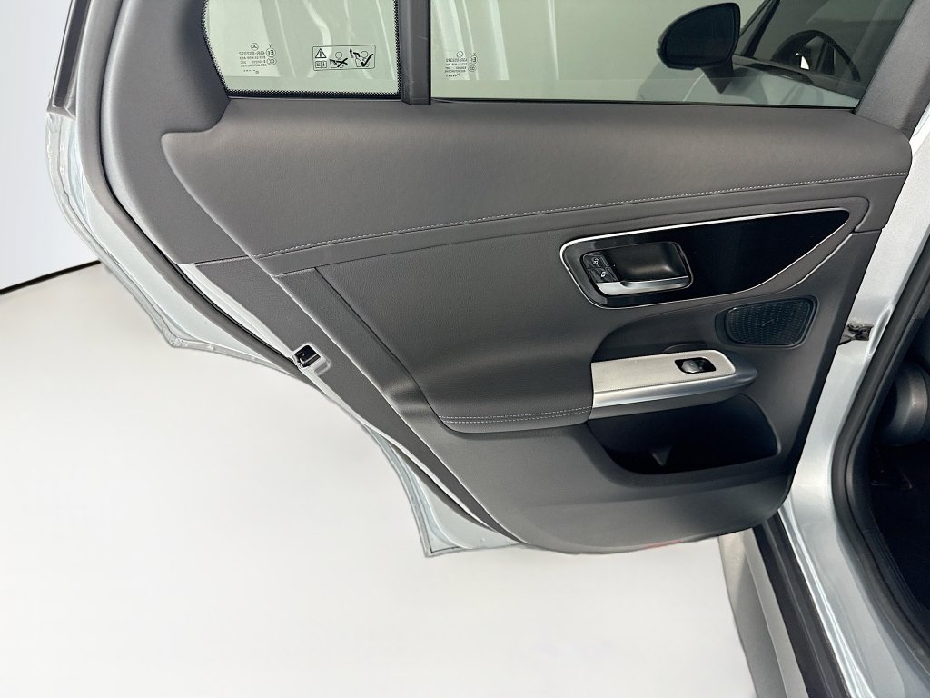 Certified 2026 Mercedes-Benz GLC 300 image 26