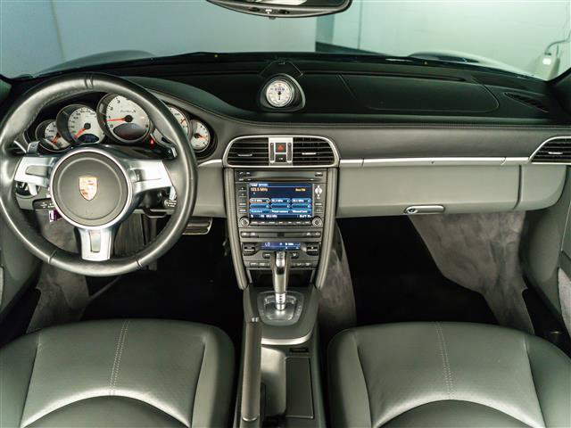 Used 2011 Porsche 911 Turbo AWD/4WD image 21
