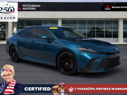 Used 2025 Toyota Camry SE w/ Convenience Package