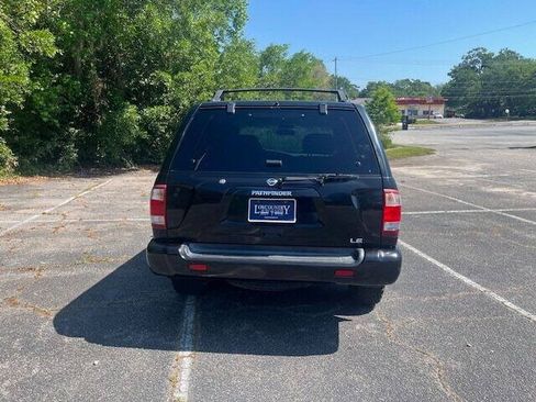 Used 2002 Nissan Pathfinder LE AWD/4WD image 4