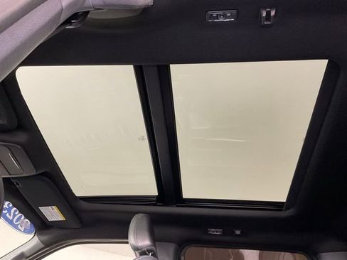 Certified 2023 Ford F150 Lariat w/ Equipment Group 502A High image 17