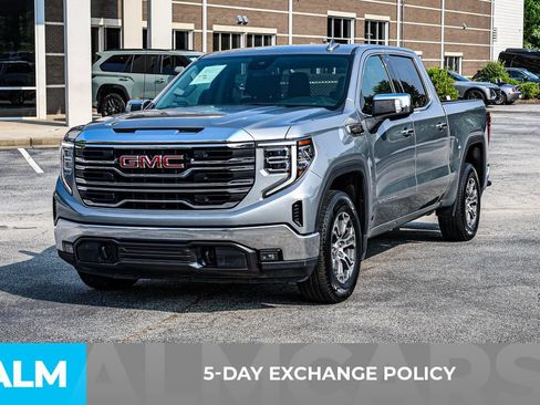 Used 2025 GMC Sierra 1500 SLT RWD image 4