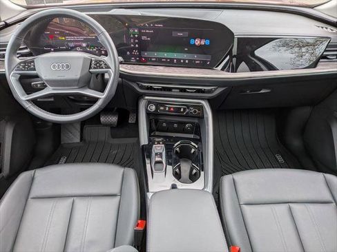 Certified 2025 Audi Q5 Premium Plus w/ Premium Plus AWD/4WD image 23