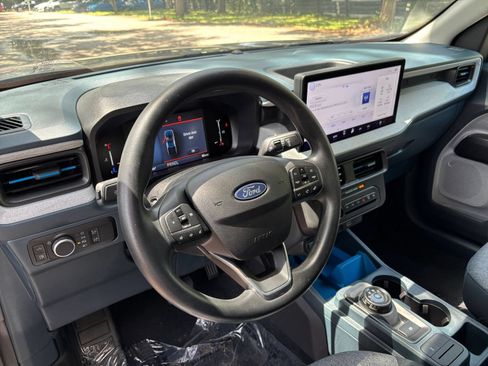 Used 2026 Ford Maverick XLT FWD image 28