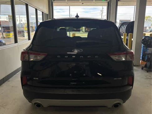 Used 2022 Ford Escape SE w/ Convenience Package image 5