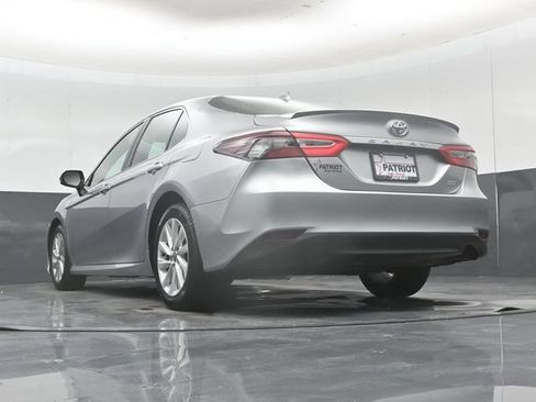 Used 2022 Toyota Camry LE FWD image 52