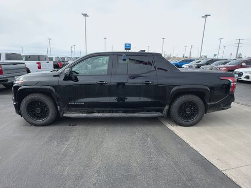 Used 2024 Chevrolet Silverado EV RST image 34