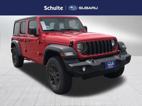 Used 2025 Jeep Wrangler Unlimited Sport AWD/4WD image 1