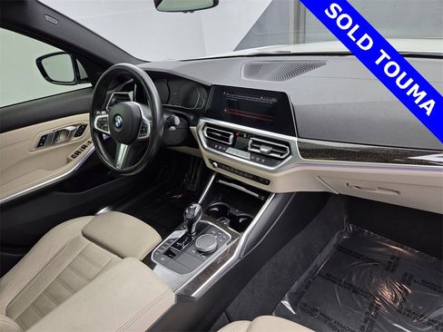 Used 2021 BMW 330i Sedan w/ M Sport Package image 14