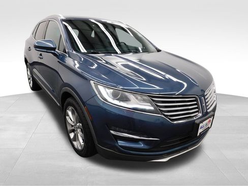 Used 2018 Lincoln MKC Select w/ Select Plus Package image 2