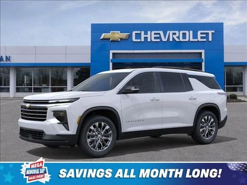 New 2026 Chevrolet Traverse LT w/ Sun and Wheel Package FWD image 2