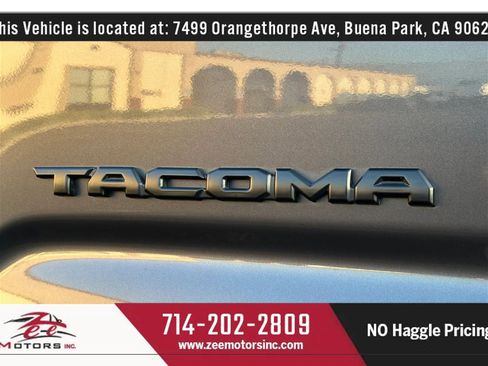 Used 2022 Toyota Tacoma TRD Off-Road image 65