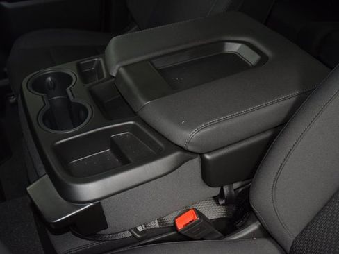 Used 2024 Chevrolet Silverado 3500 W/T image 40