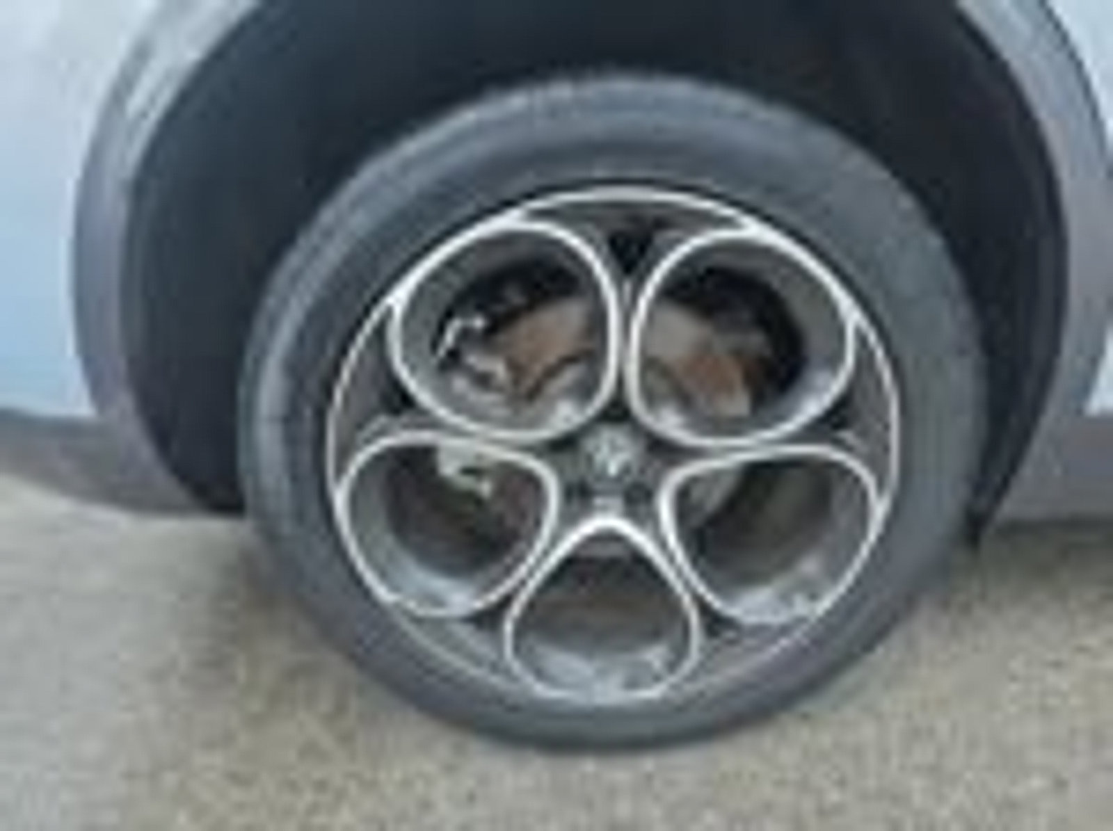 Used 2024 Alfa Romeo Stelvio Ti AWD/4WD image 21