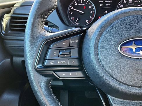 Used 2025 Subaru Forester Premium image 27