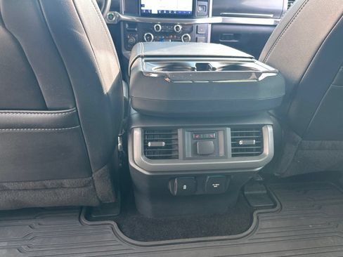 Used 2021 Ford F150 Lariat w/ Equipment Group 502A High AWD/4WD image 21