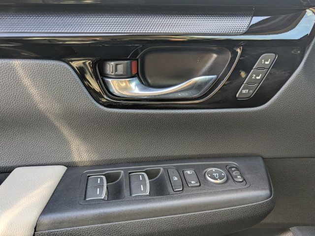 Certified 2025 Honda CR-V EX-L image 14