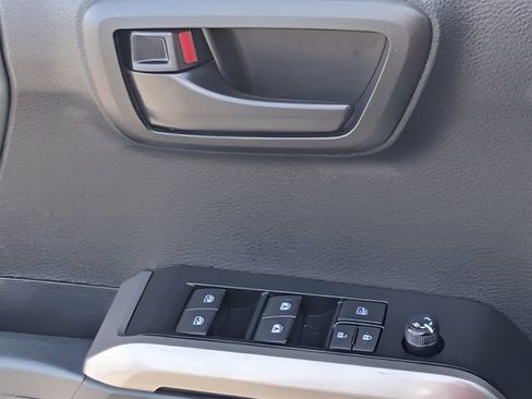Used 2023 Toyota Tacoma SR5 RWD image 23