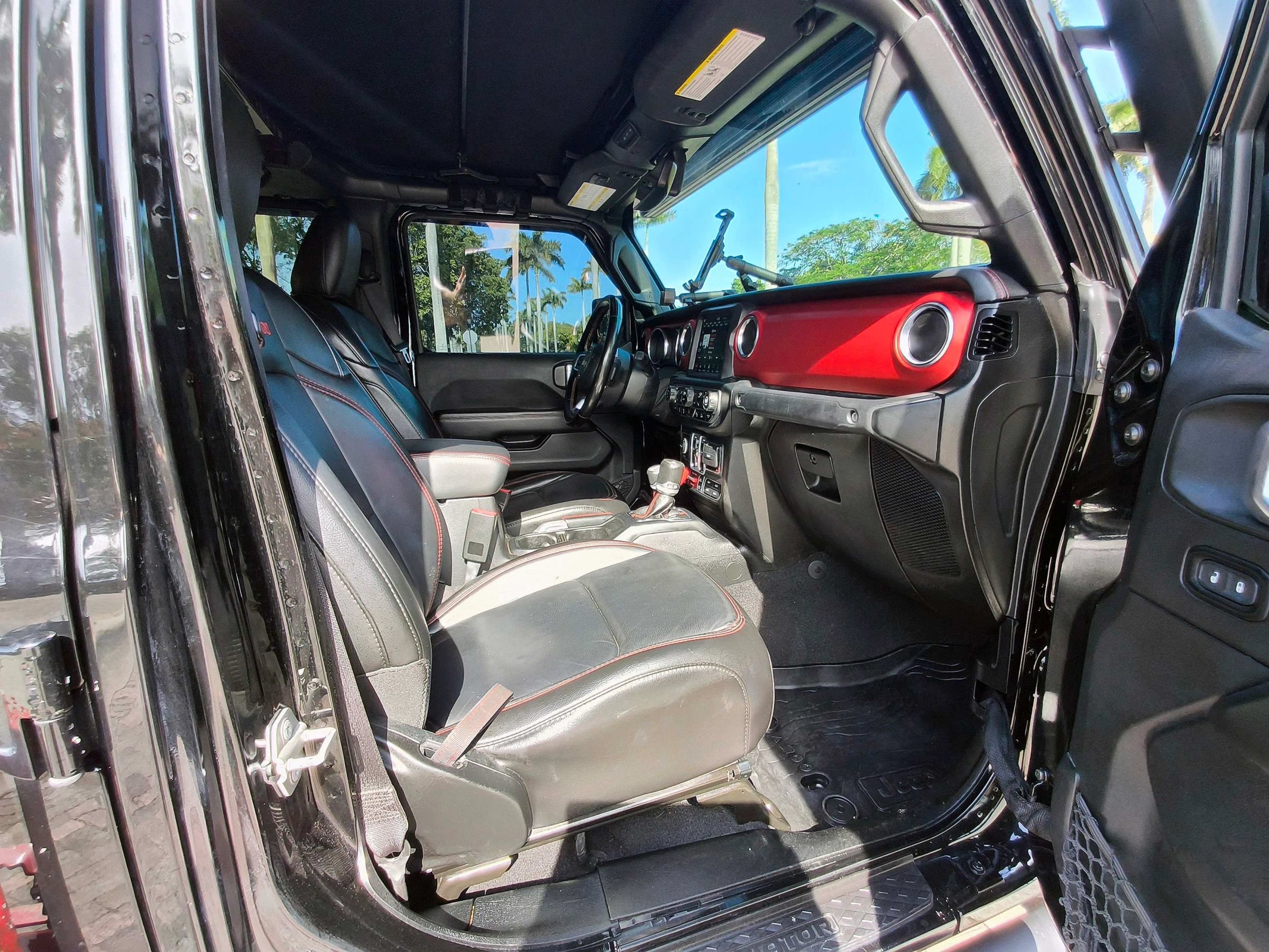Used 2020 Jeep Gladiator Rubicon AWD/4WD image 36