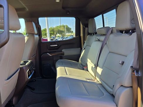 Used 2021 GMC Sierra 1500 SLT RWD image 23