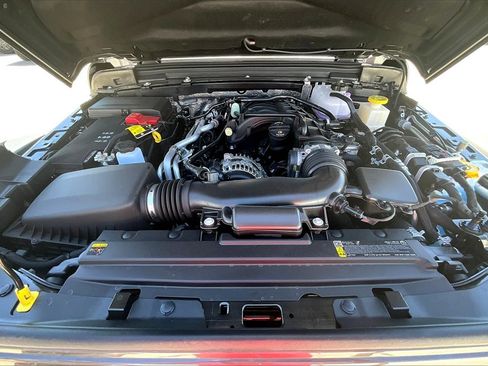 New 2025 Jeep Gladiator Mojave w/ Convenience Group image 10