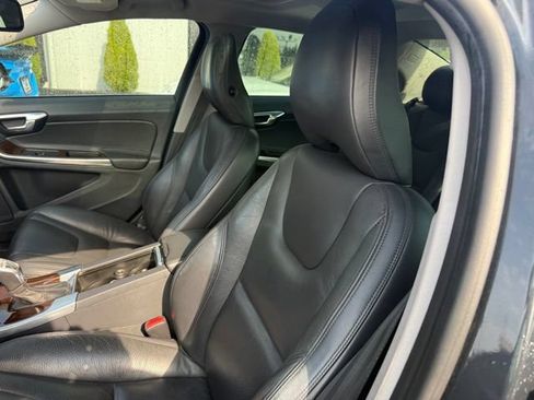 Used 2013 Volvo S60 T6 AWD/4WD image 9