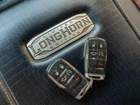 Used 2021 RAM 2500 Limited AWD/4WD image 49