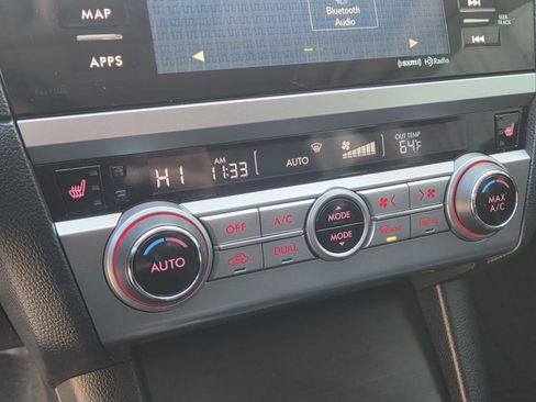 Used 2016 Subaru Outback 2.5i Limited image 27