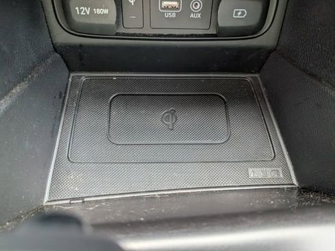 Used 2020 Hyundai Santa Fe Limited AWD/4WD image 6